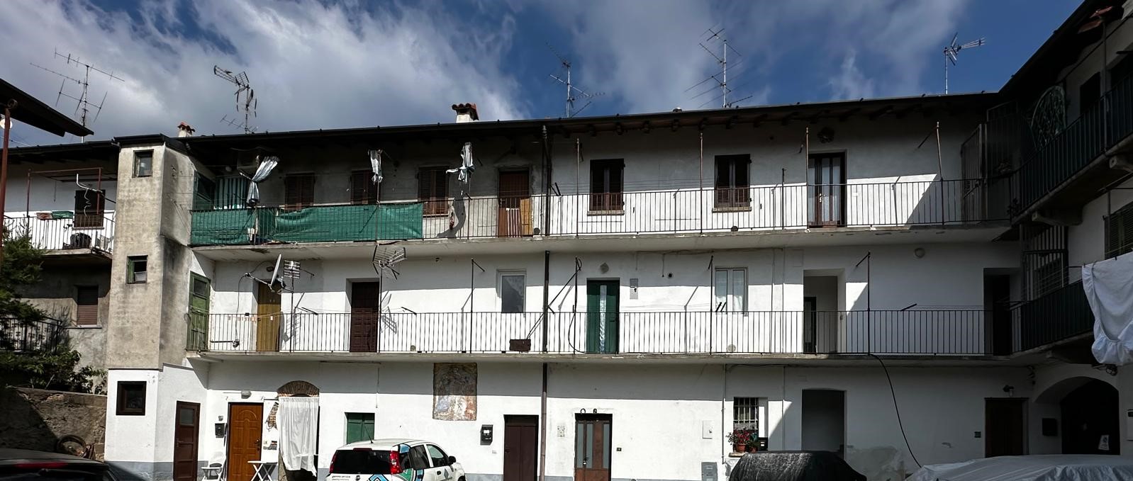 BILOCALE CENTRO PAESE